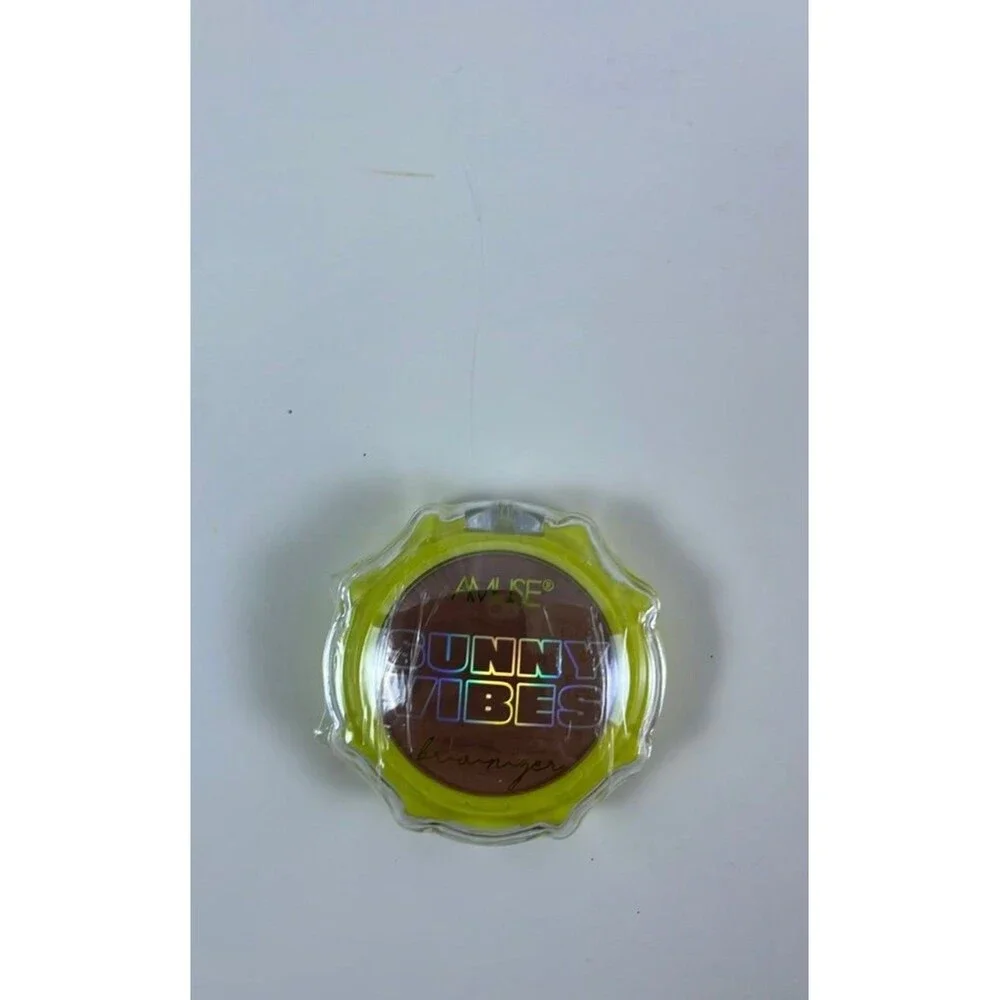 Amuse Sunny Vibes Bronzer Happy Item # Kl298MIX-2 Made In China